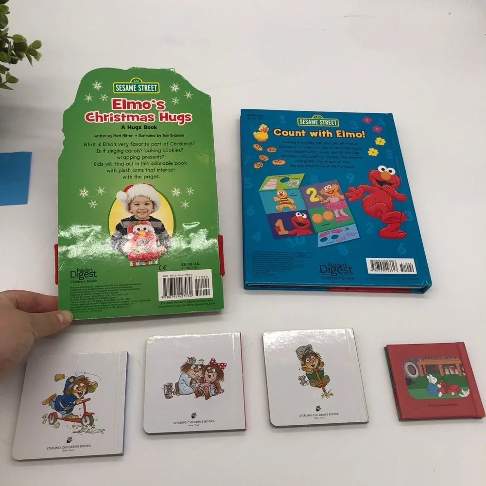 *3 for $20* Elmo Christmas Book & Mini Books